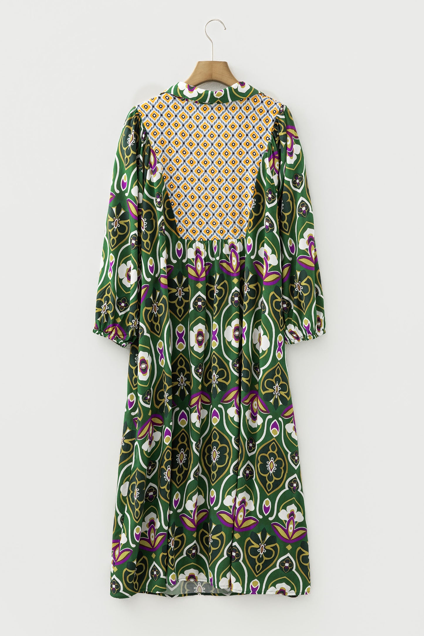 Green Plus Size Mixed Floral Patchwork V Neck Bracelet Sleeve Maxi Dress