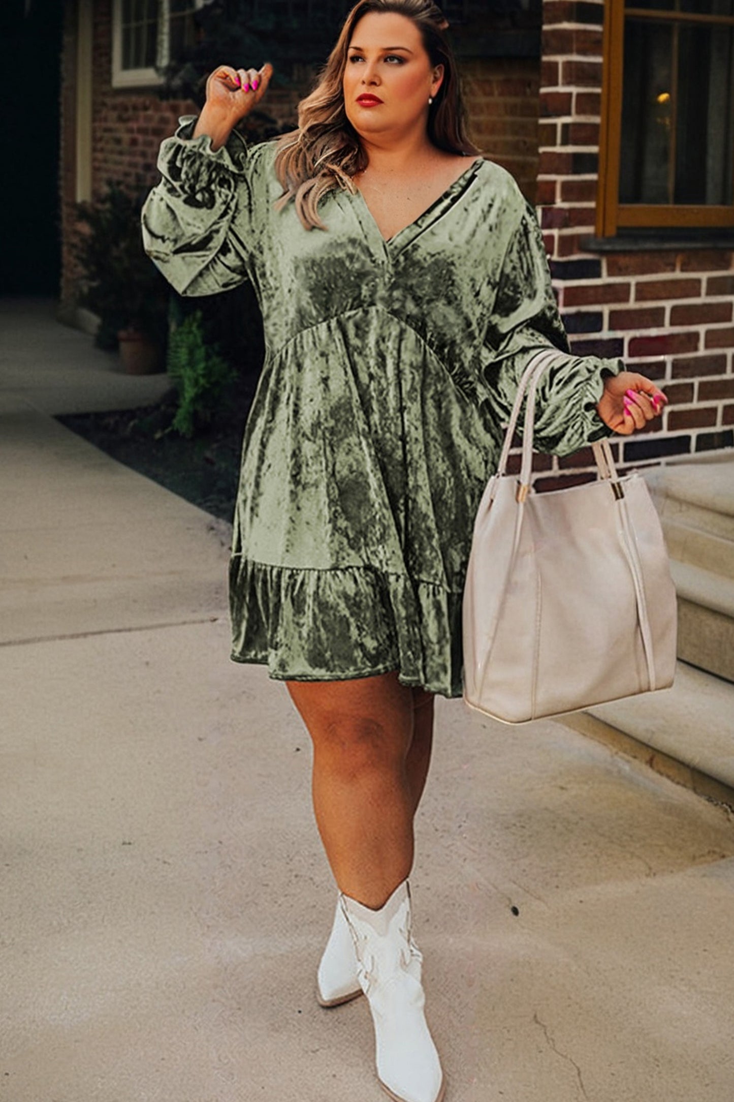 Coffee Plus Size Velvet Babydoll Mini Dress with Puff Sleeve